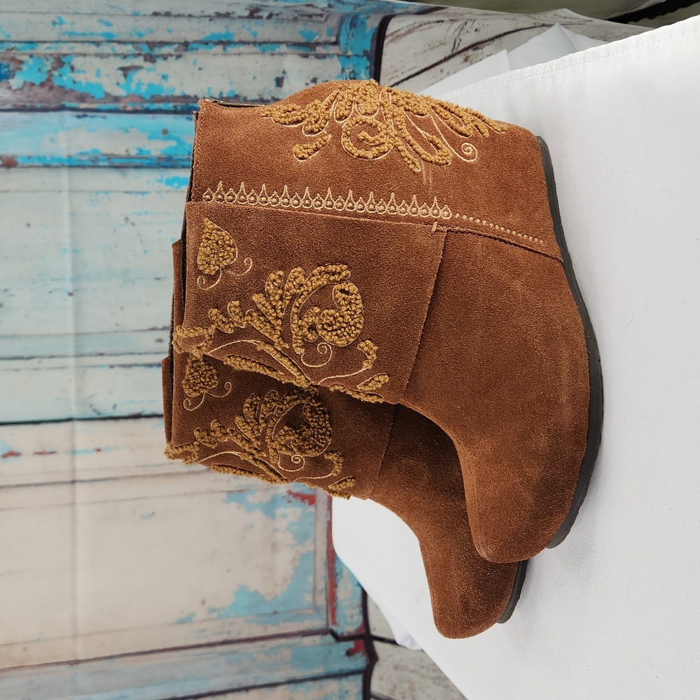 OTBT Ankle Boot Embroidered Ringold Wedge Heel